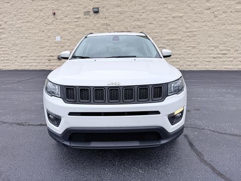 Used 2018 Jeep Compass Latitude w/ Popular Equipment Group AWD/4WD image 8