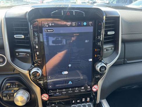 Used 2024 RAM 2500 Laramie image 15