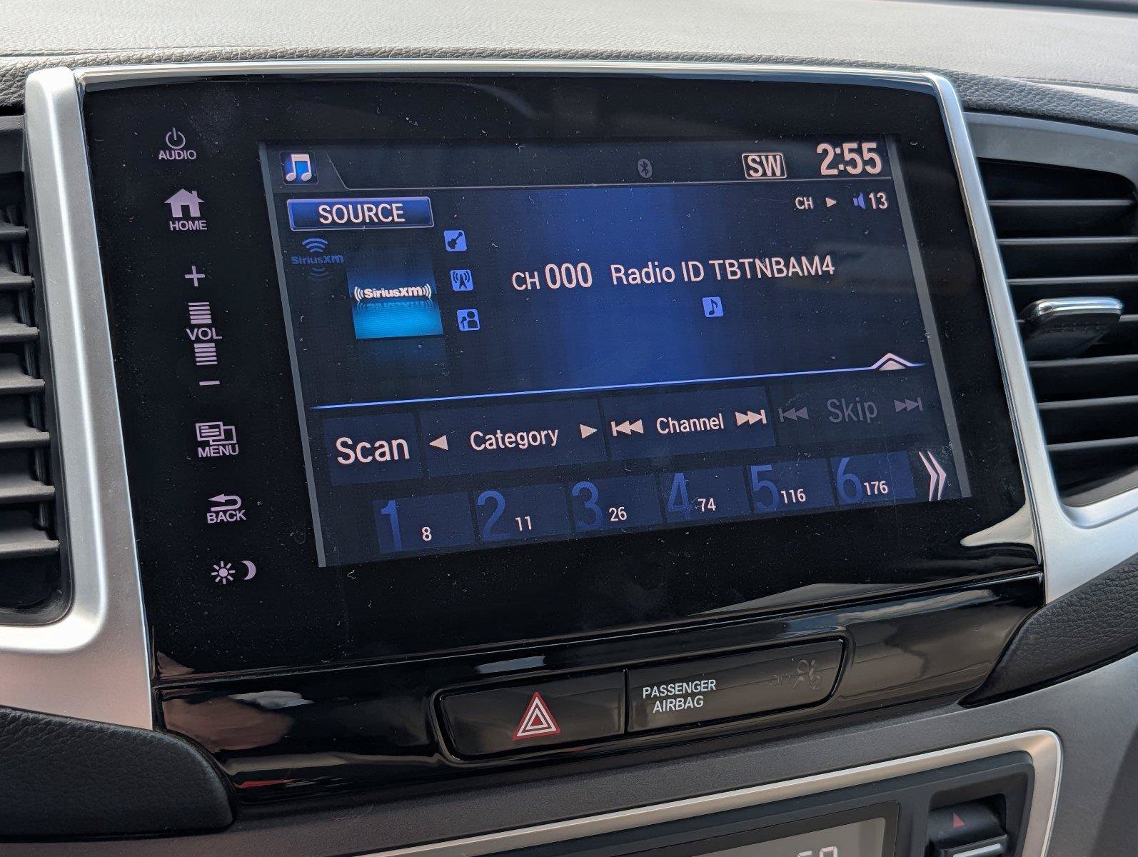 Used 2017 Honda Pilot EX-L image 16