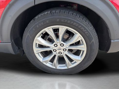 Used 2020 Ford Explorer XLT w/ Equipment Group 202A image 44