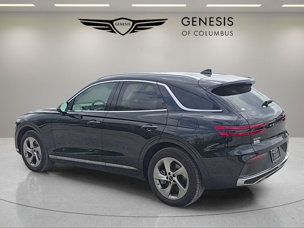 Used 2026 Genesis GV70 2.5T Advanced AWD/4WD image 3