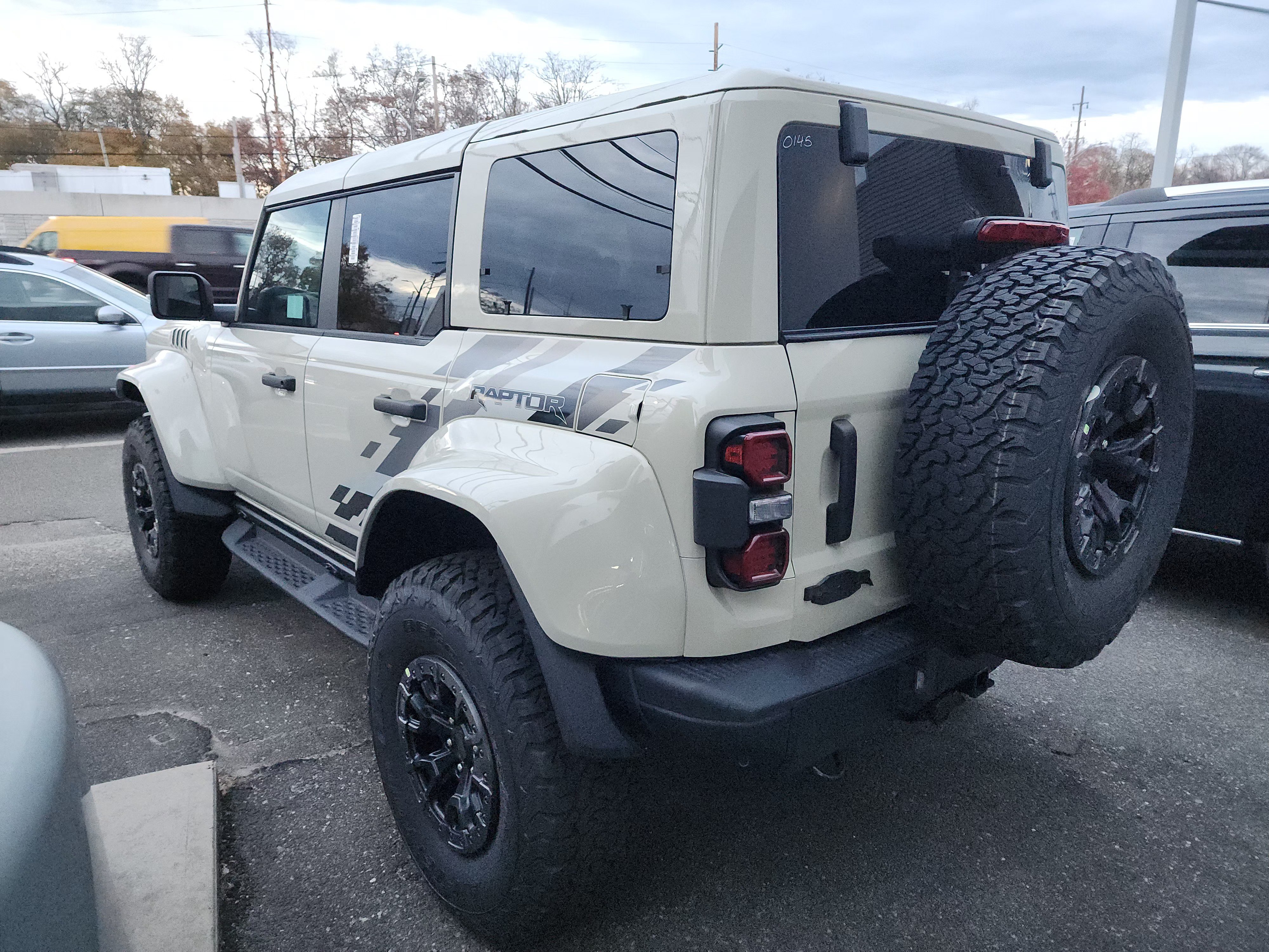 New 2025 Ford Bronco Raptor AWD/4WD image 5