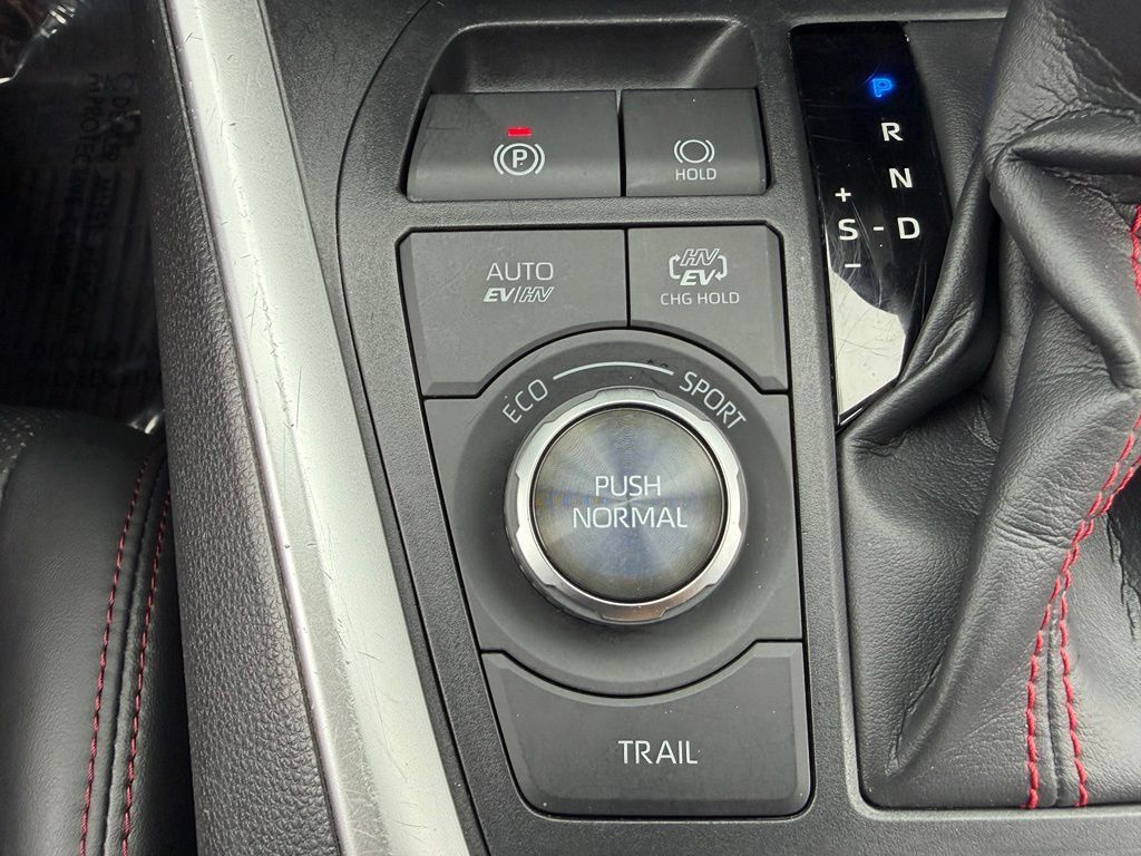 Used 2023 Toyota RAV4 XSE w/ Premium Package AWD/4WD image 24