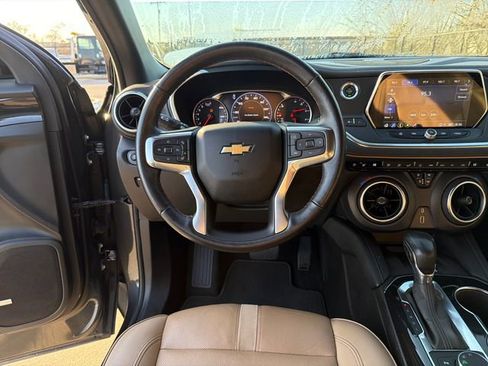Used 2021 Chevrolet Blazer Premier w/ Driver Confidence II Package image 13
