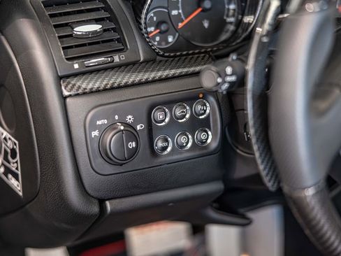 Used 2018 Maserati GranTurismo MC RWD image 21