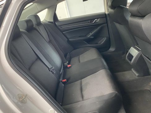 Used 2018 Honda Accord LX image 12