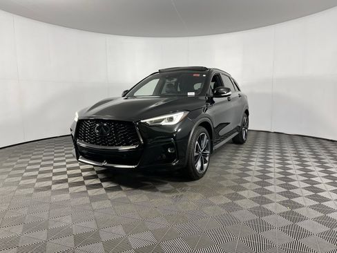 Used 2024 INFINITI QX50 Sport image 11