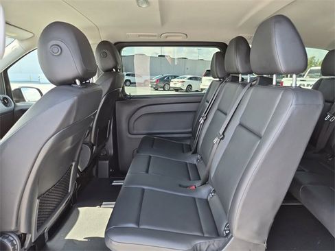 Used 2023 Mercedes-Benz Metris Passenger image 20