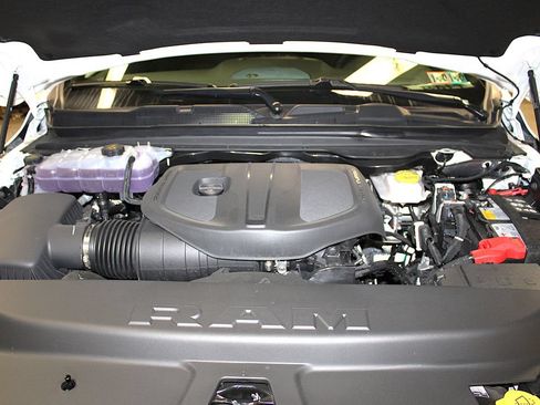 New 2026 RAM 1500 Big Horn AWD/4WD image 45