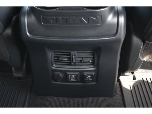 Used 2024 Nissan Titan PRO-4X image 32