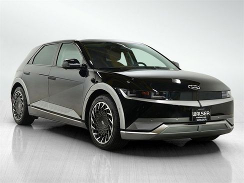 Used 2024 Hyundai Ioniq 5 Limited image 8