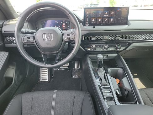 Certified 2023 Honda Accord Sport image 9
