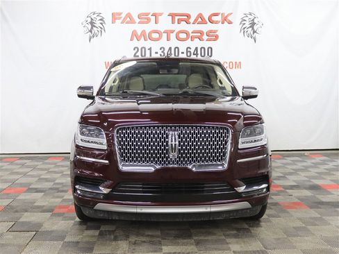 Used 2019 Lincoln Navigator L Black Label image 2