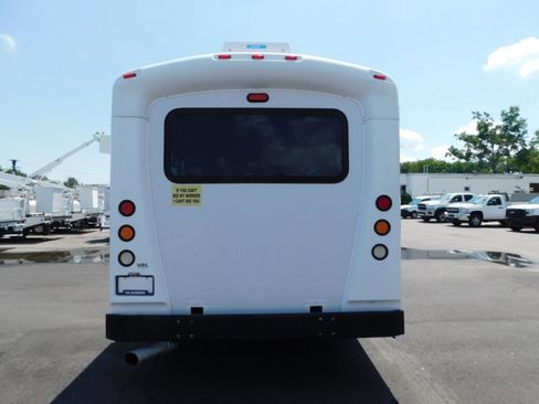 Used 2012 Chevrolet Express 4500 w/ Shuttle Bus Package image 2