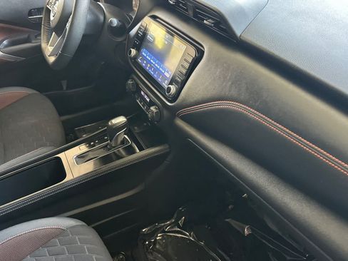 Used 2021 Nissan Kicks SR w/ Interior Electronics Package FWD image 19