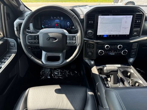 Used 2025 Ford F150 Lariat AWD/4WD image 20