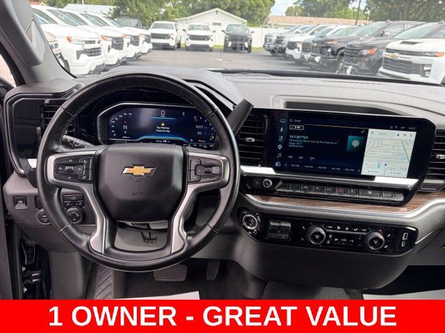 Used 2025 Chevrolet Silverado 1500 LT RWD image 17