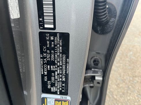 Used 2024 Kia Forte LXS FWD image 23
