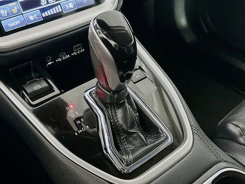 Used 2023 Subaru Outback Touring image 17