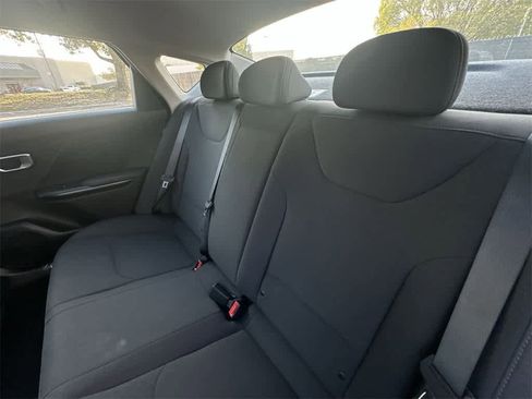 New 2026 Kia K4 LXS image 22