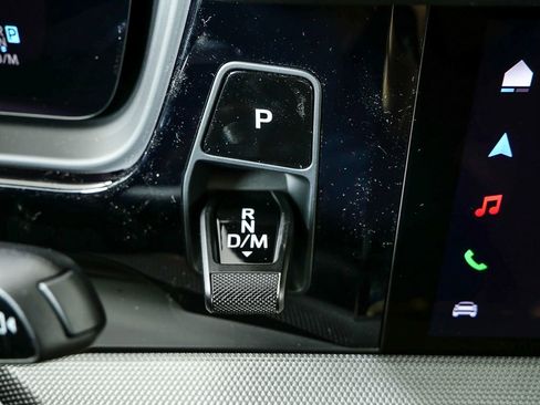 New 2026 Porsche Cayenne image 18