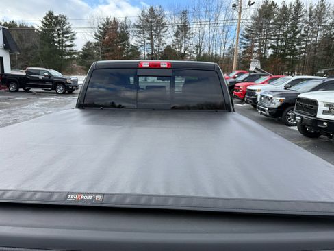 Used 2015 RAM 3500 Laramie w/ Black Appearance Group image 12