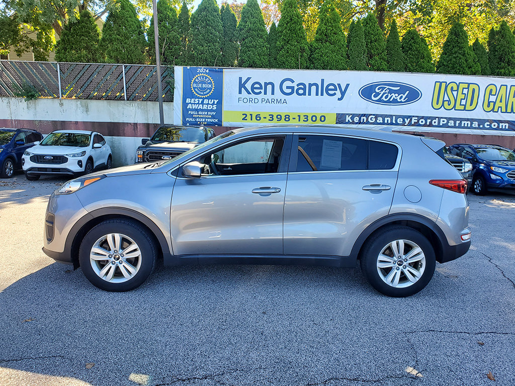 Used 2019 Kia Sportage LX FWD image 3