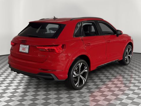 Certified 2024 Audi Q3 2.0T Premium Plus AWD/4WD image 9