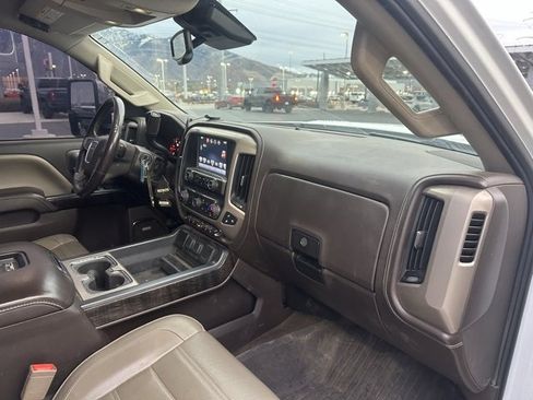 Used 2016 GMC Sierra 3500 Denali w/ Duramax Plus Package image 24