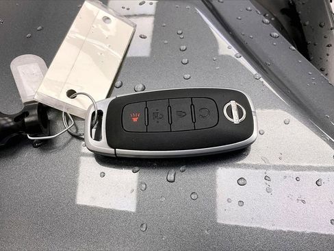 Certified 2023 Nissan Kicks SV image 10