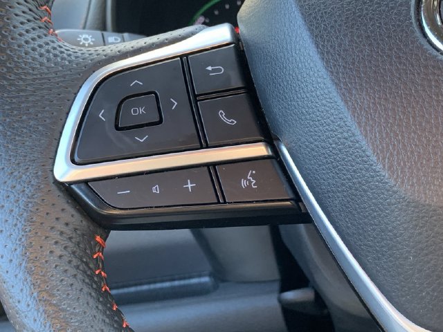 Certified 2024 Toyota Sienna XSE FWD image 24