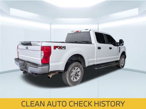 Used 2022 Ford F250 XL w/ STX Appearance Package image 2