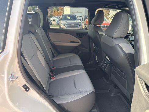 Certified 2025 Subaru Forester Premium image 18