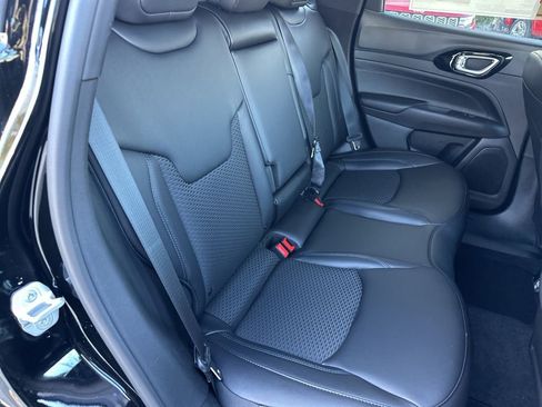 New 2026 Jeep Compass Latitude image 47