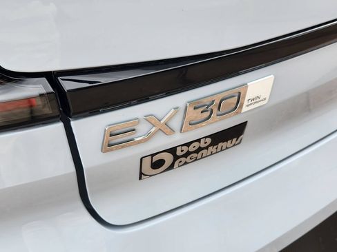 New 2026 Volvo EX30 Ultra w/ Climate Package AWD/4WD image 31