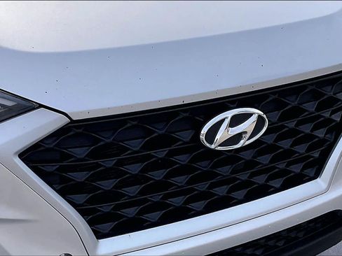 Used 2019 Hyundai Tucson SE image 29