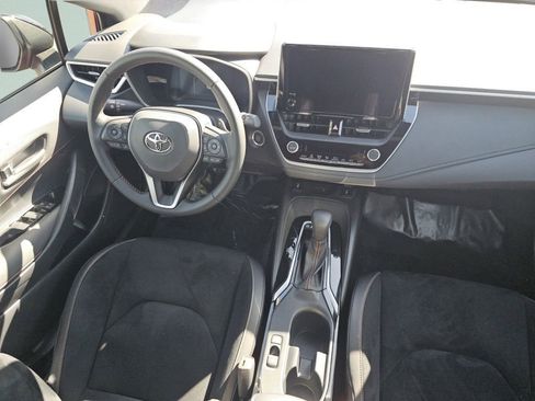 Used 2026 Toyota Corolla SE FWD image 29