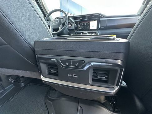 New 2026 GMC Sierra 1500 Denali w/ Denali Reserve Package image 32
