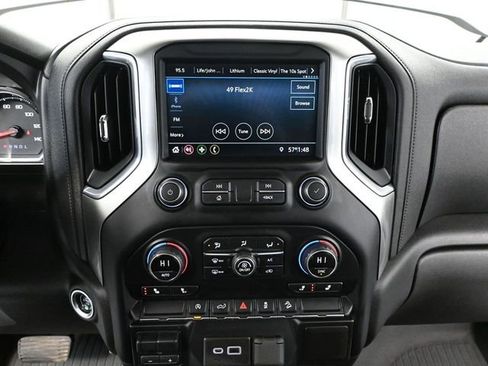 Used 2021 Chevrolet Silverado 1500 RST image 36