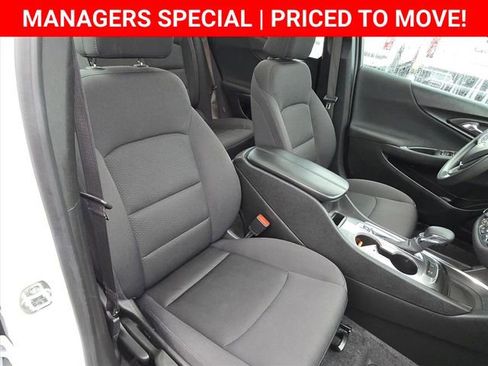 Certified 2024 Chevrolet Malibu LT image 25