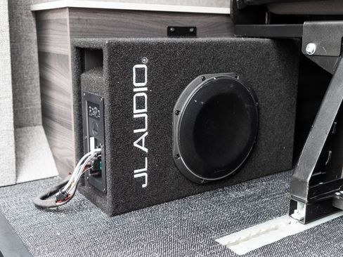 Used 2022 Mercedes-Benz Sprinter 2500 image 49