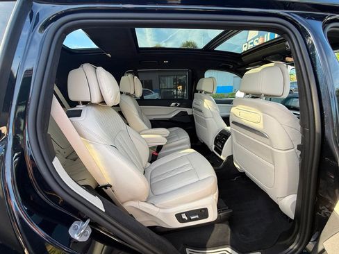 Used 2024 BMW X7 M60i w/ Executive Package AWD/4WD image 38