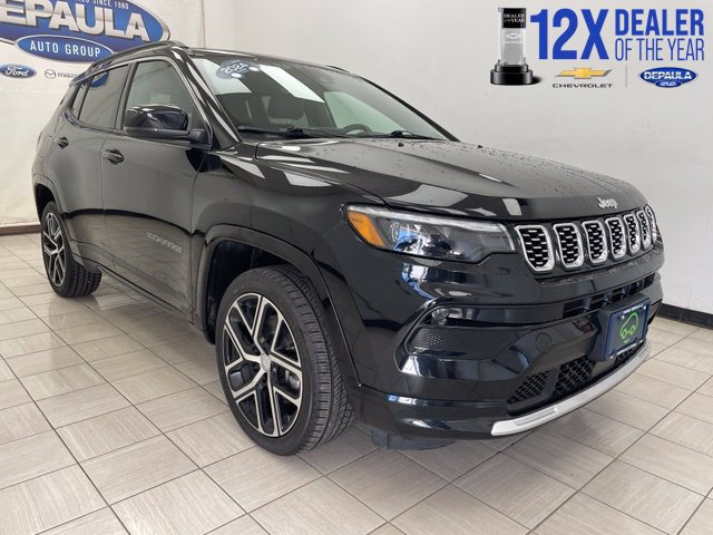 Used 2024 Jeep Compass Limited w/ Elite Group AWD/4WD image 1