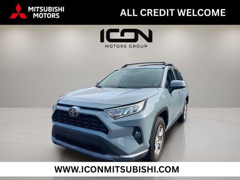 Used 2021 Toyota RAV4 XLE AWD/4WD image 1