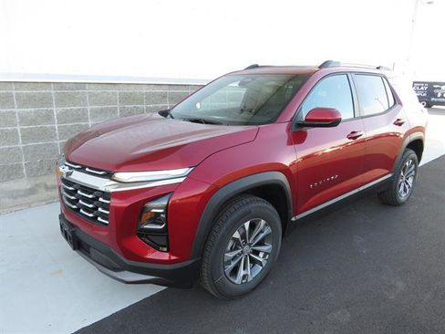 New 2026 Chevrolet Equinox LT w/ Convenience Package II image 7