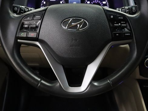 Used 2016 Hyundai Tucson Limited w/ Option Group 03 FWD image 26