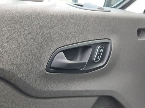 Used 2023 Ford Transit 350 XLT image 16