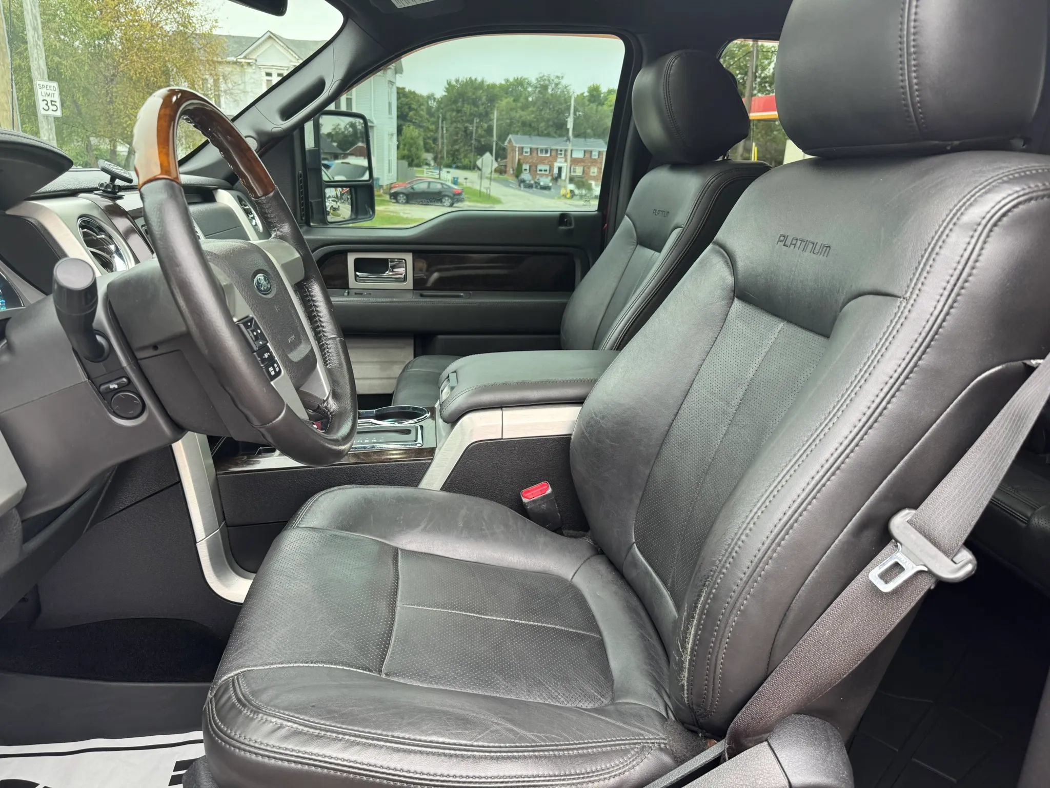 Used 2014 Ford F150 Platinum AWD/4WD image 30