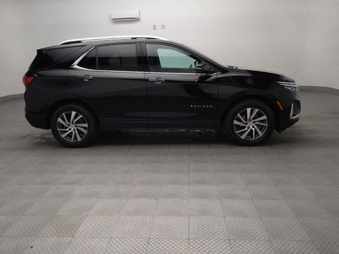 Used 2022 Chevrolet Equinox Premier AWD/4WD image 11