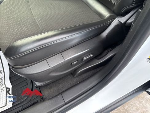 Used 2020 Buick Encore Preferred image 20